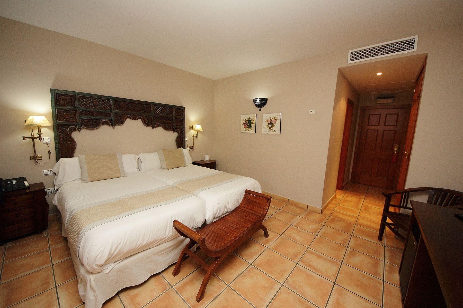 Hotel Chateau Vinasoro Alcázar de San Juan Zewnętrze zdjęcie